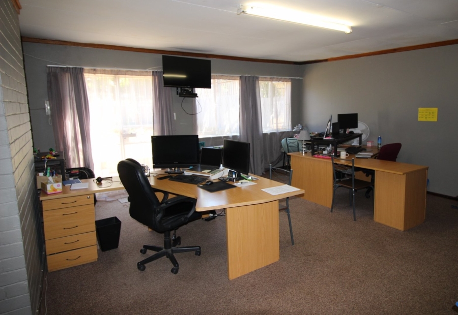 4 Bedroom Property for Sale in Westdene Free State